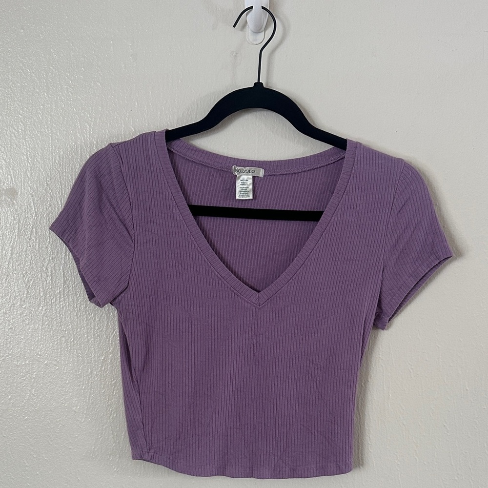 Bozzolo Purple V-Neck Ribbed Crop Top - Picture 3 of 6